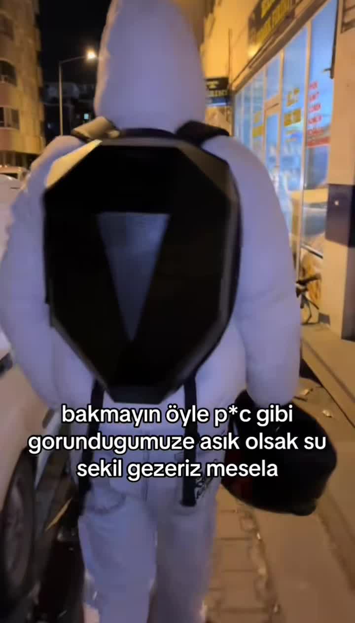@Bora