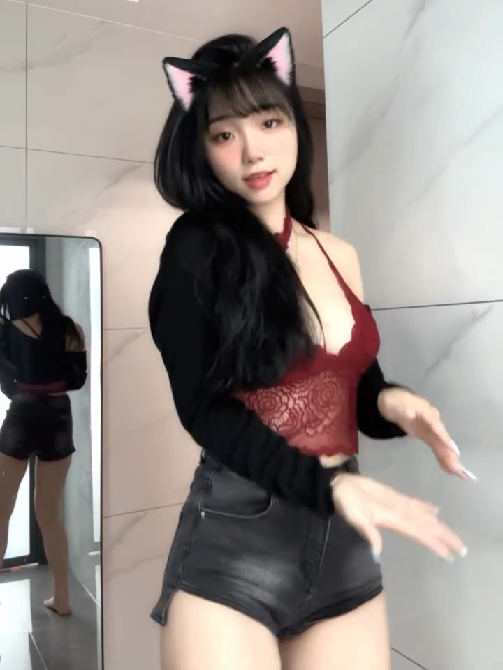 @user85505543071