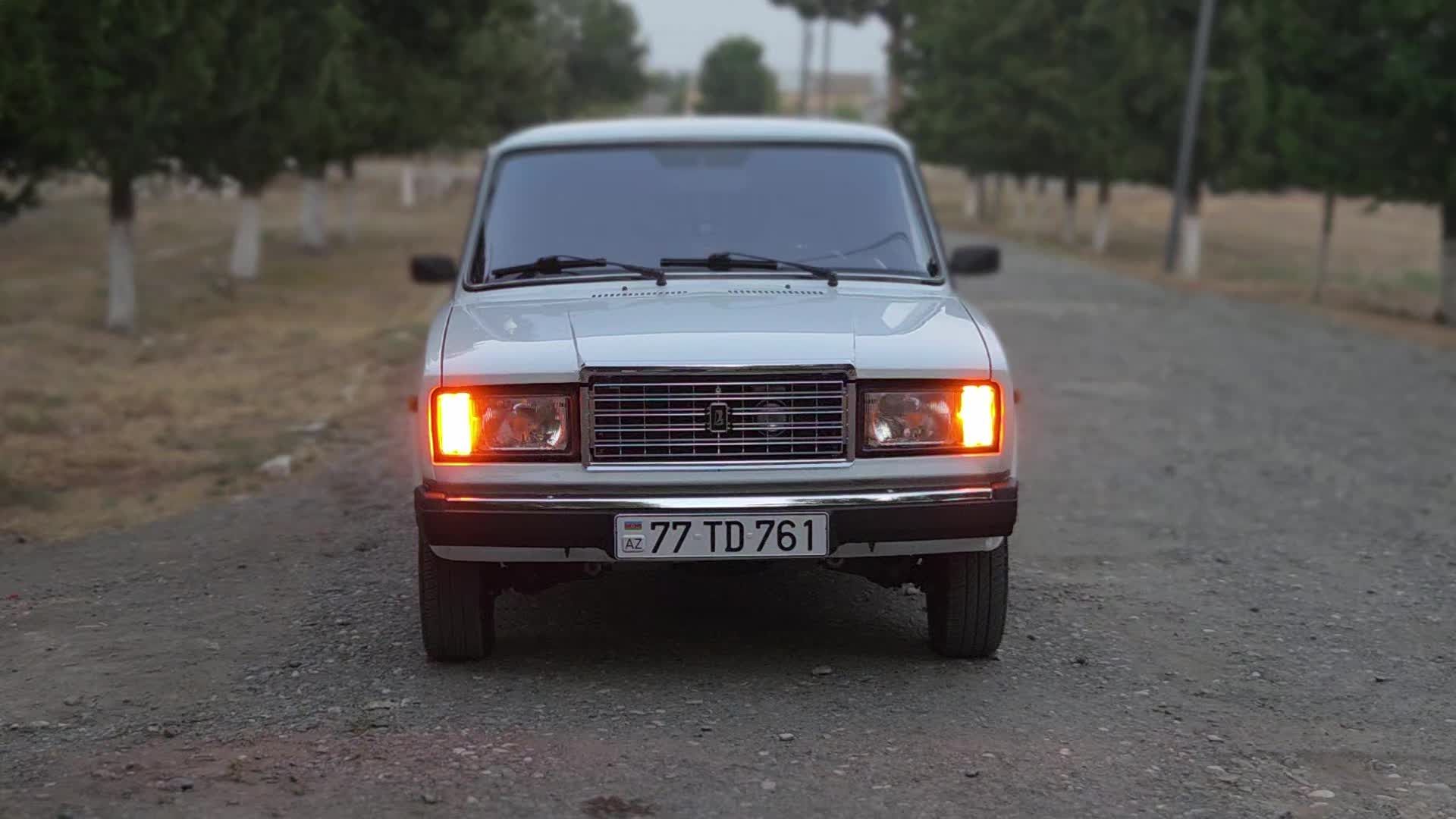 @77 TD 761