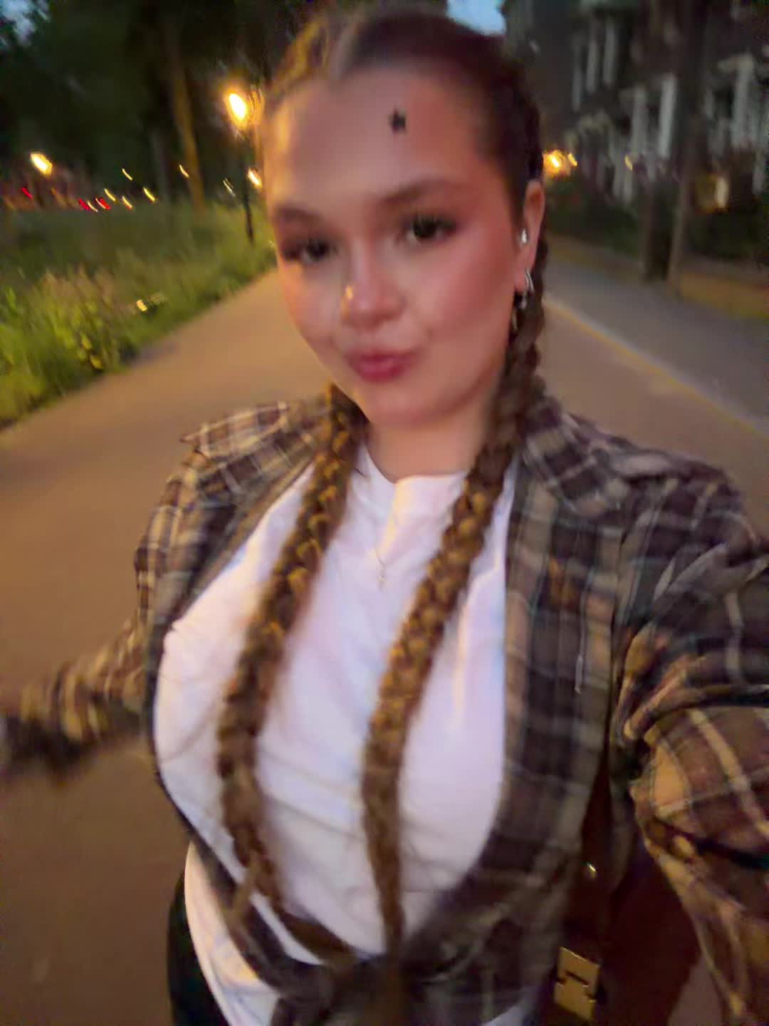 @69_fox_77