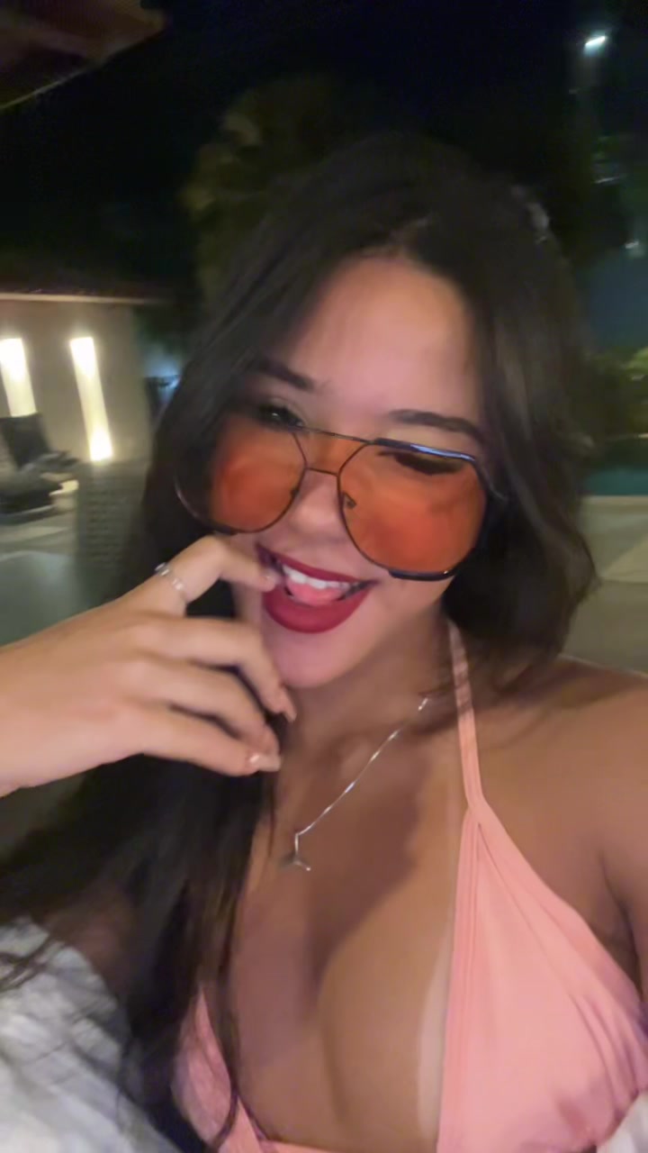 @ana_claraaa022