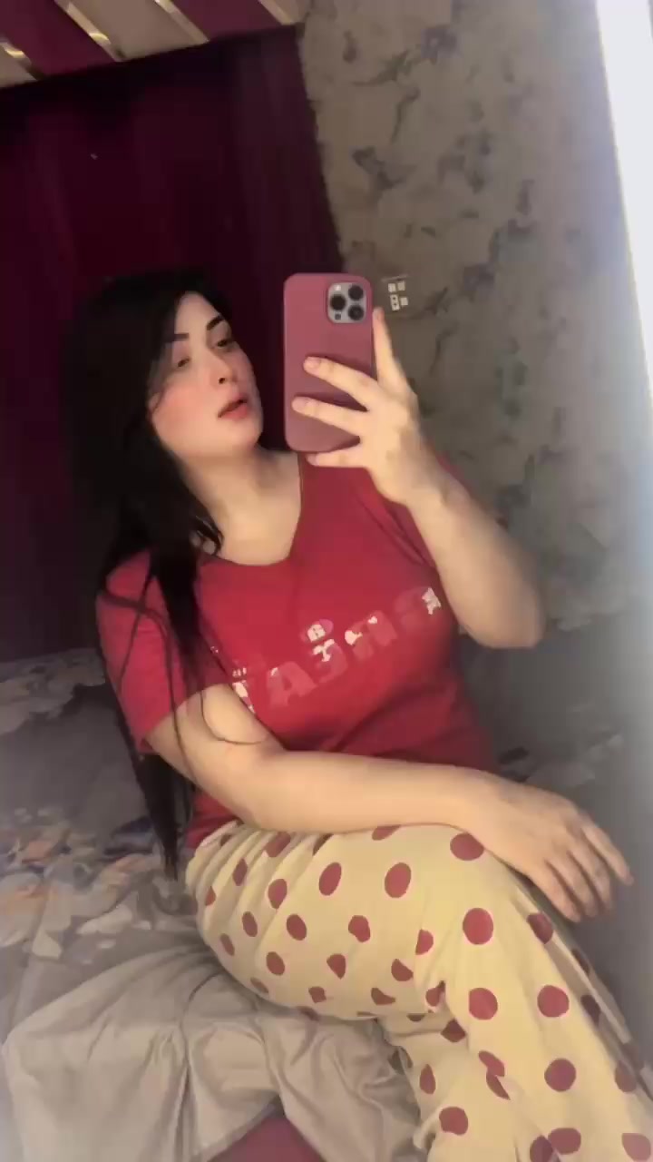 @Alizay_shah