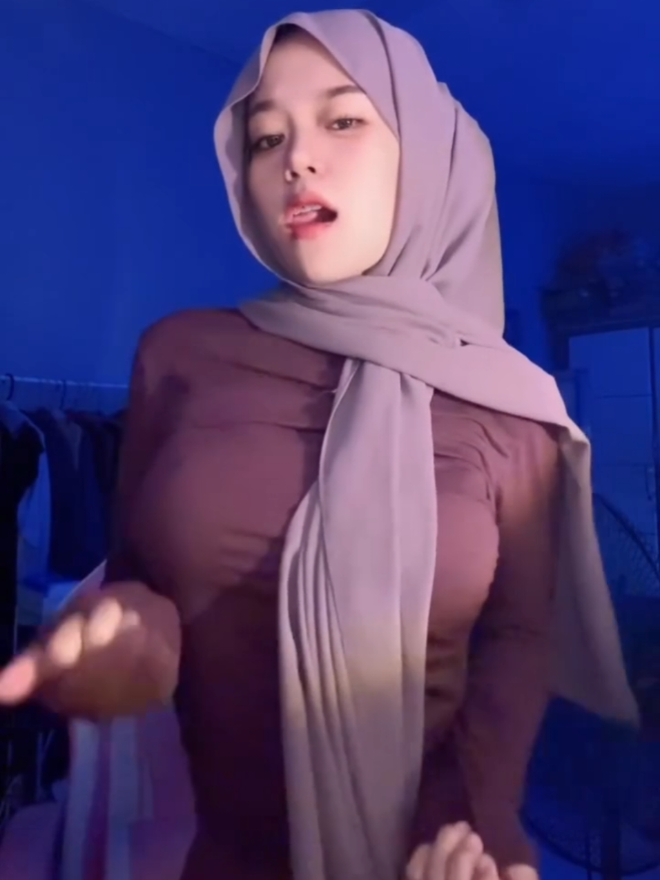 @AwwmantapExc2