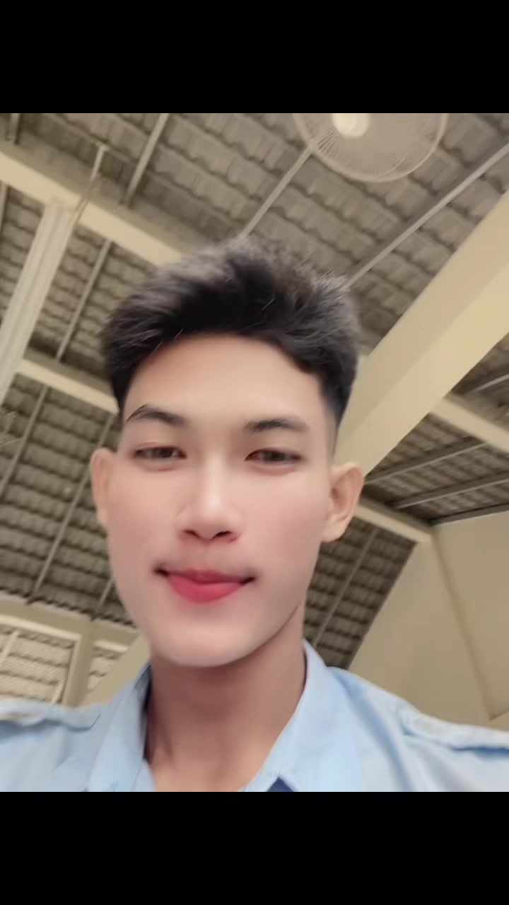 @Khay Vi ๐ณ๏ธ๐