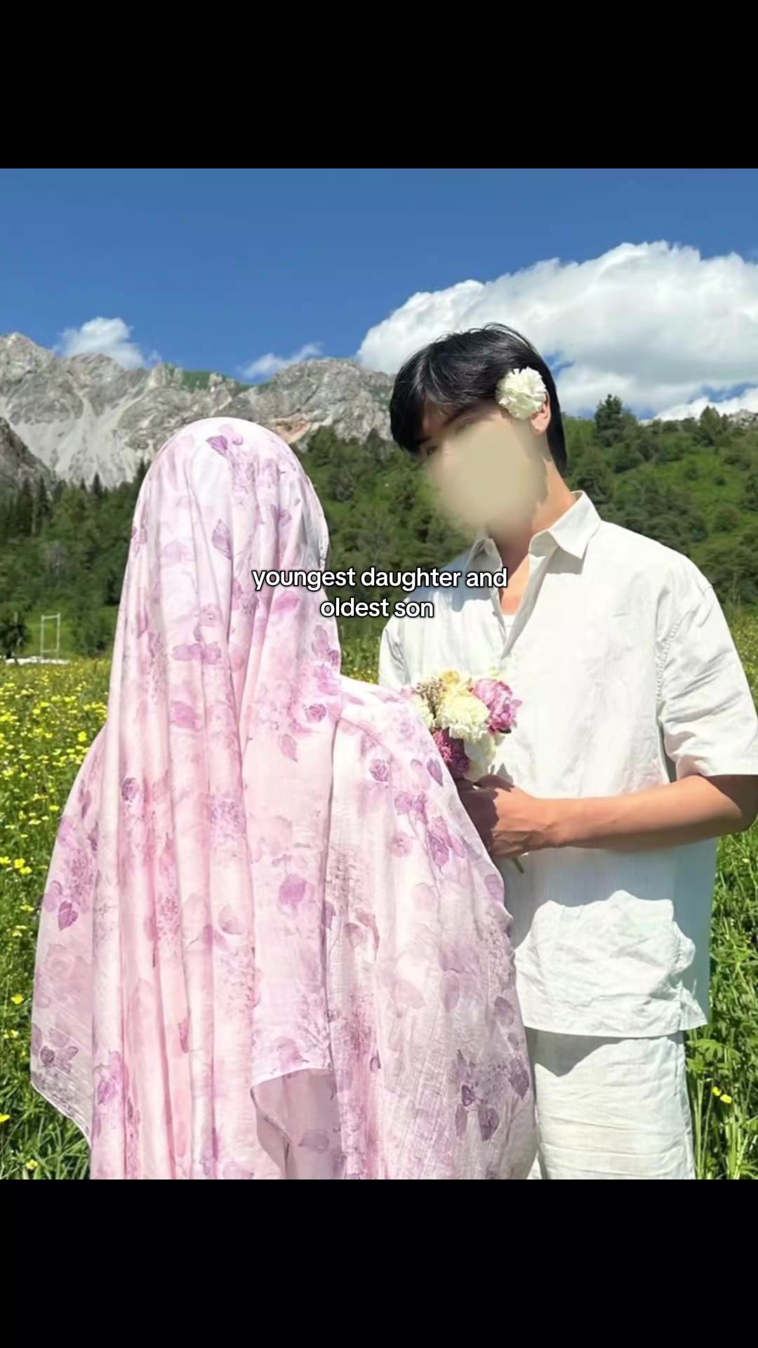 @๐ฉโก