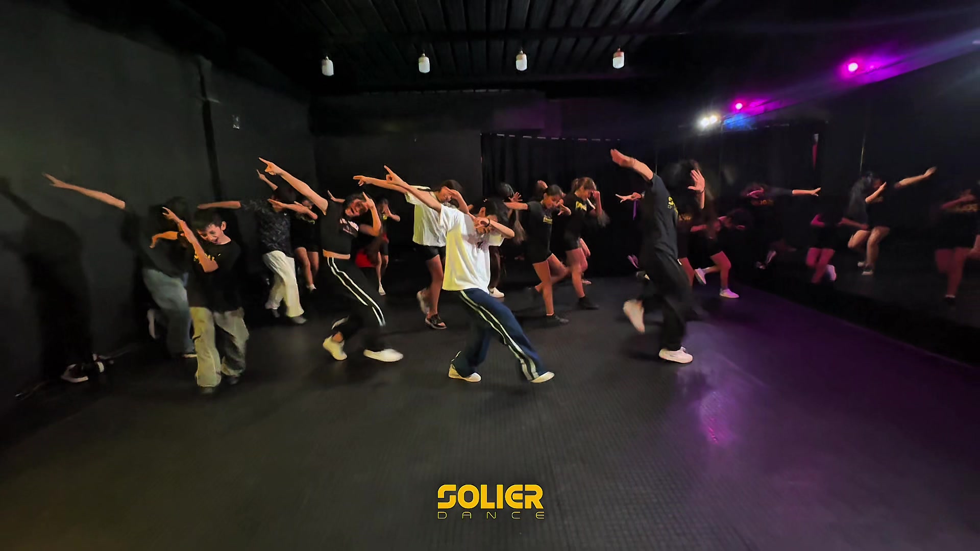 @escuela.solierdance