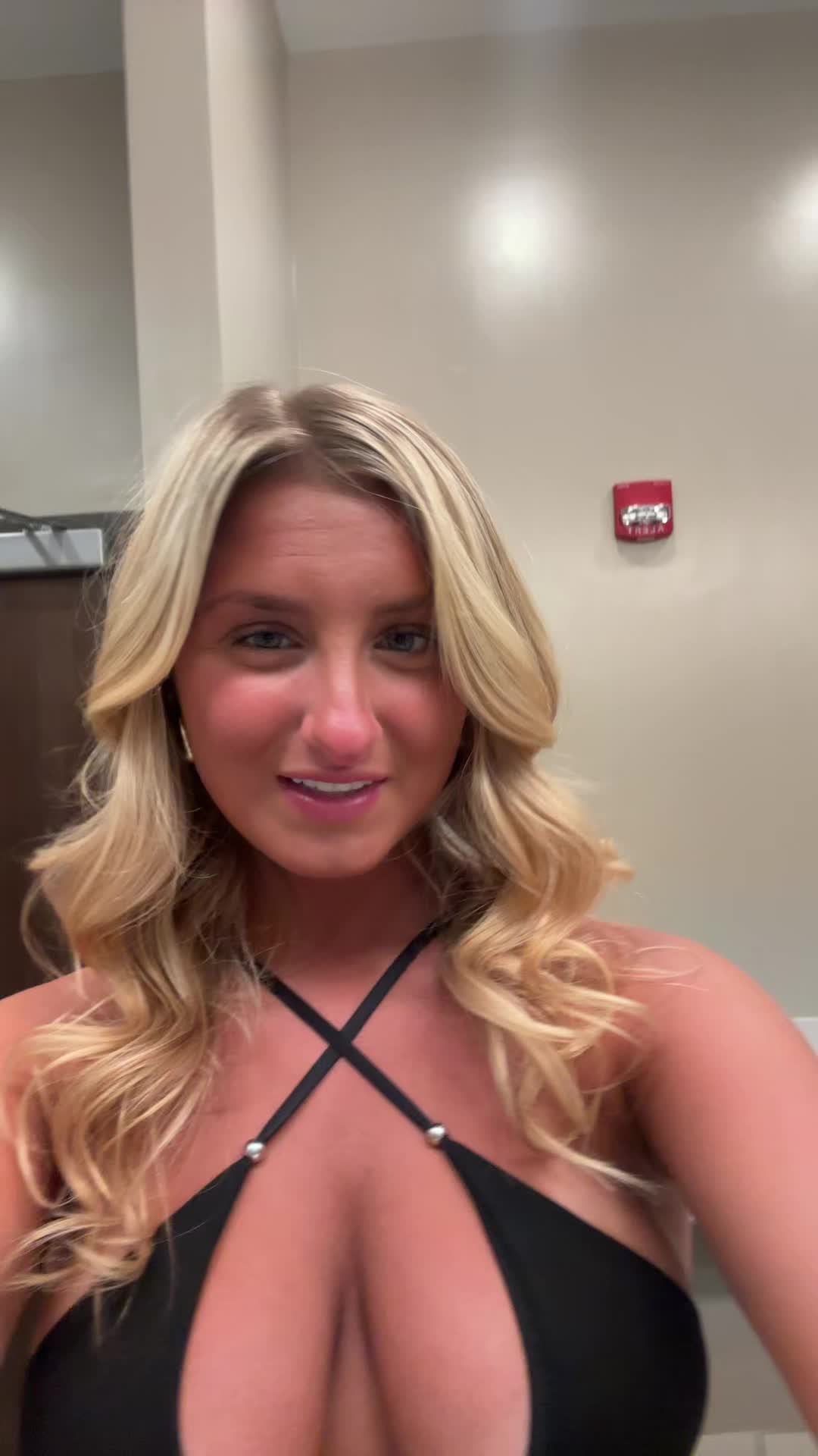 @kaitlyn