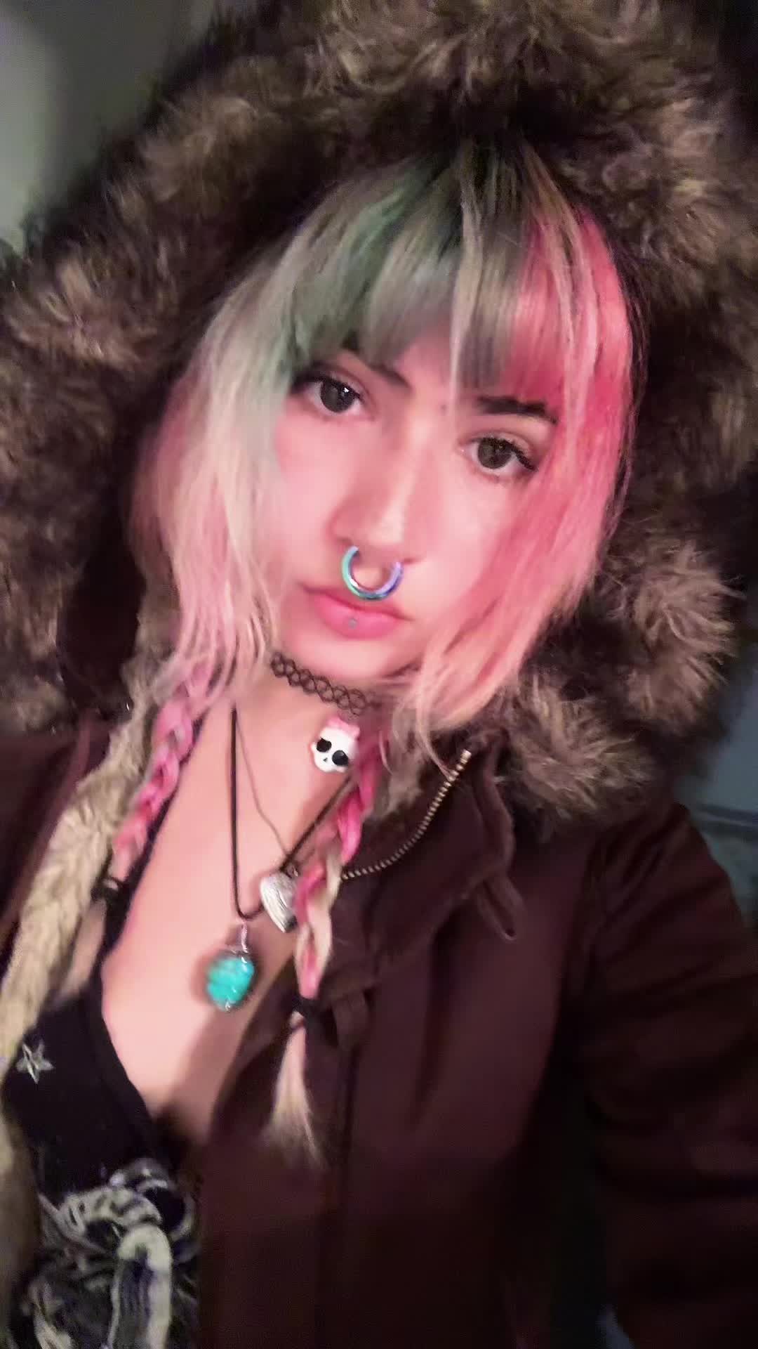 @⚜️