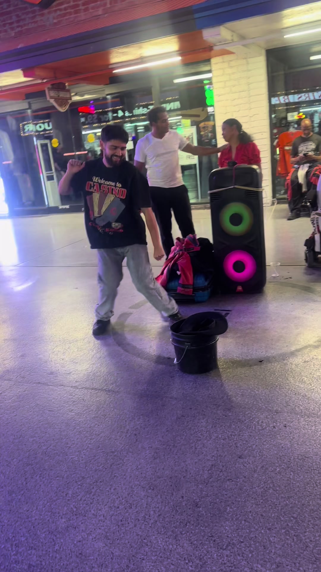 @isaac_dances