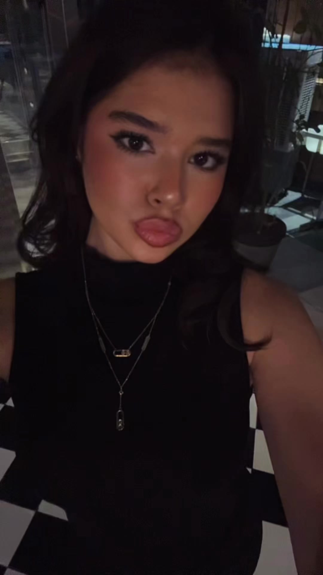 @jihanochka