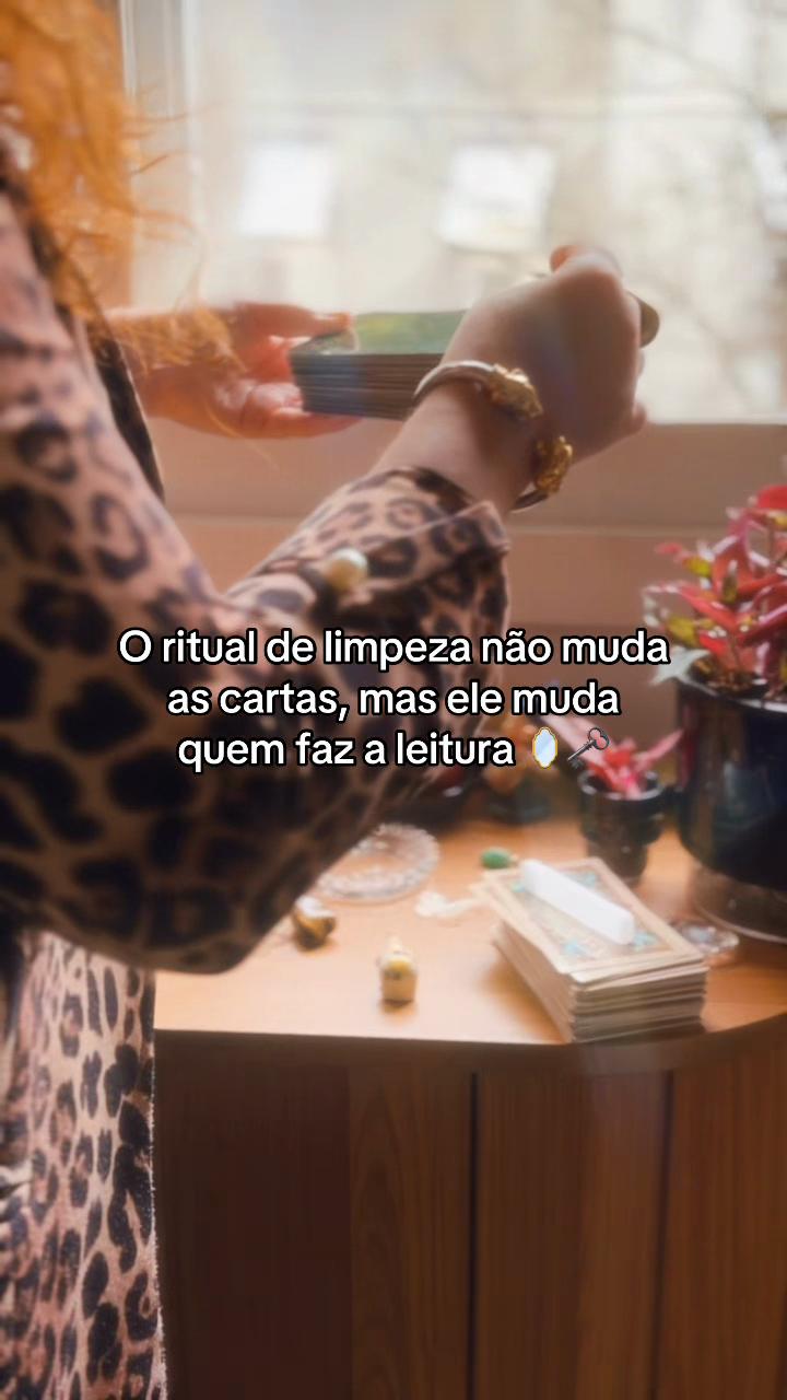 @Rebeca Pimentel | Taróloga ✨
