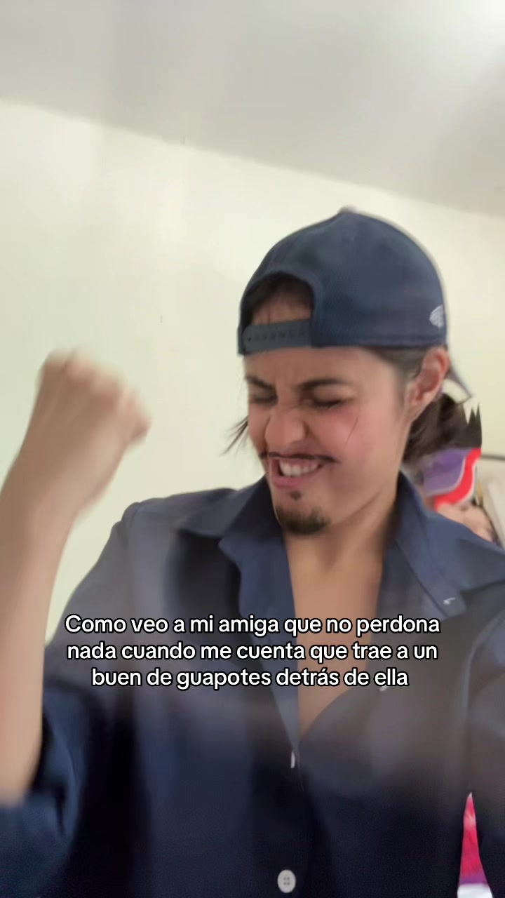 @Ana Karen González