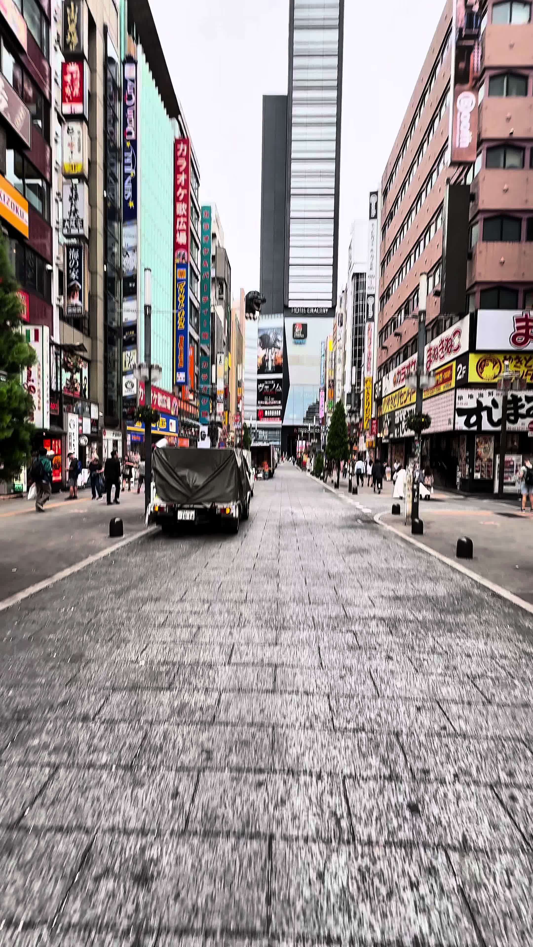 @うに子 東京のITベンチャーOL