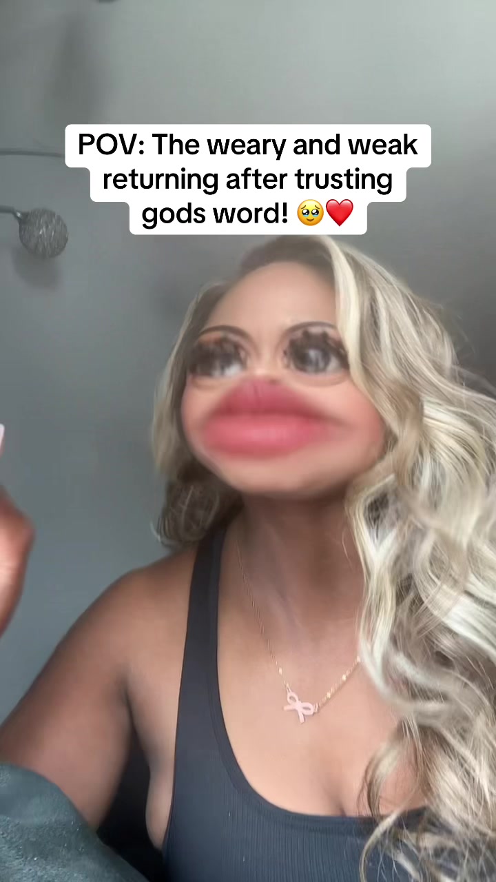 @Leyla Milano