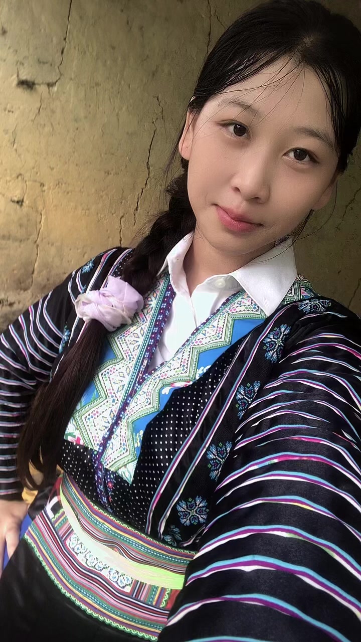 @Tuệ sen✝️