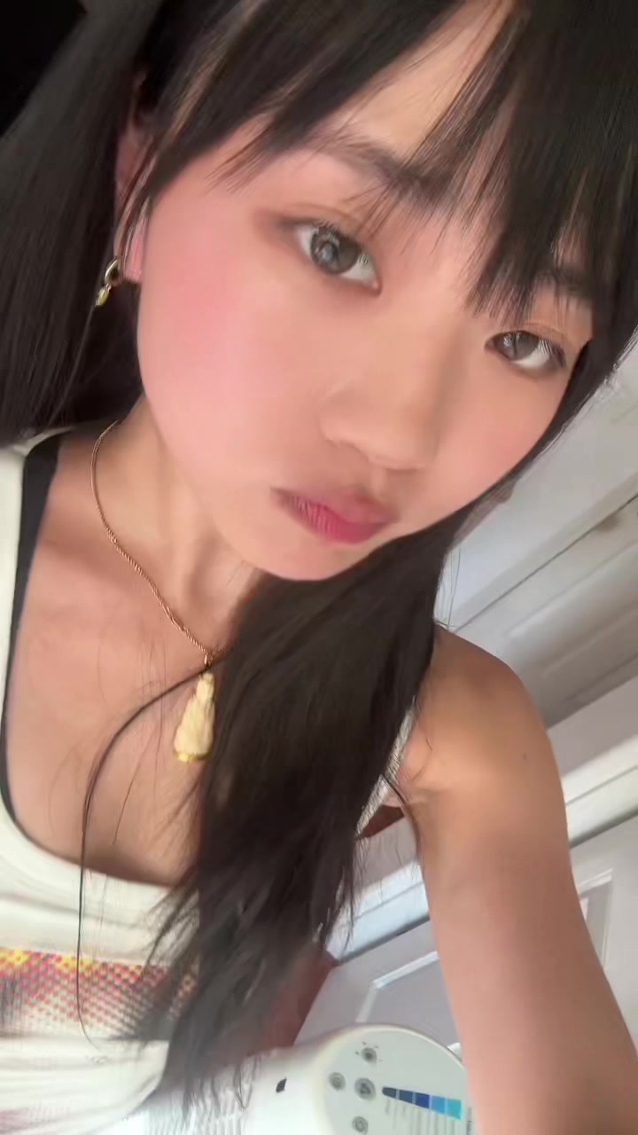 @user881792832938