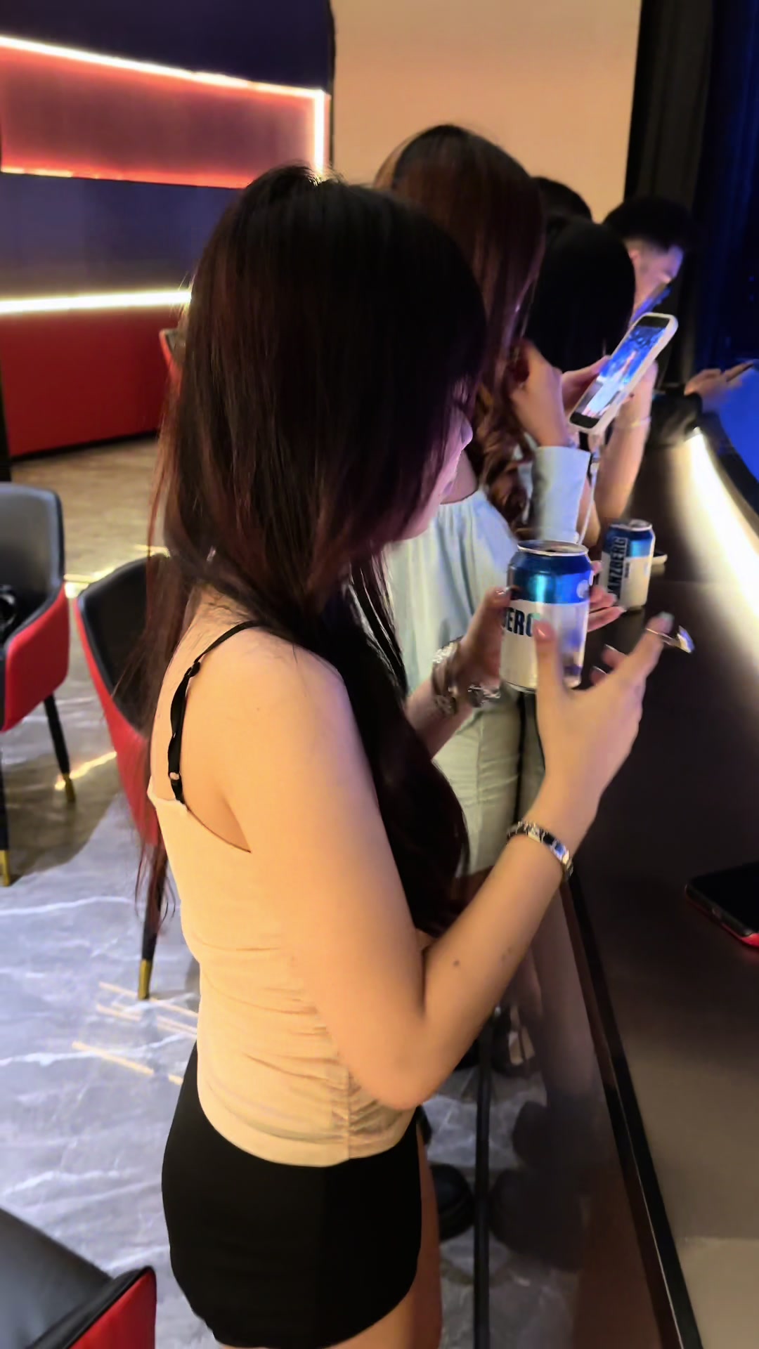 @yinnjuliee