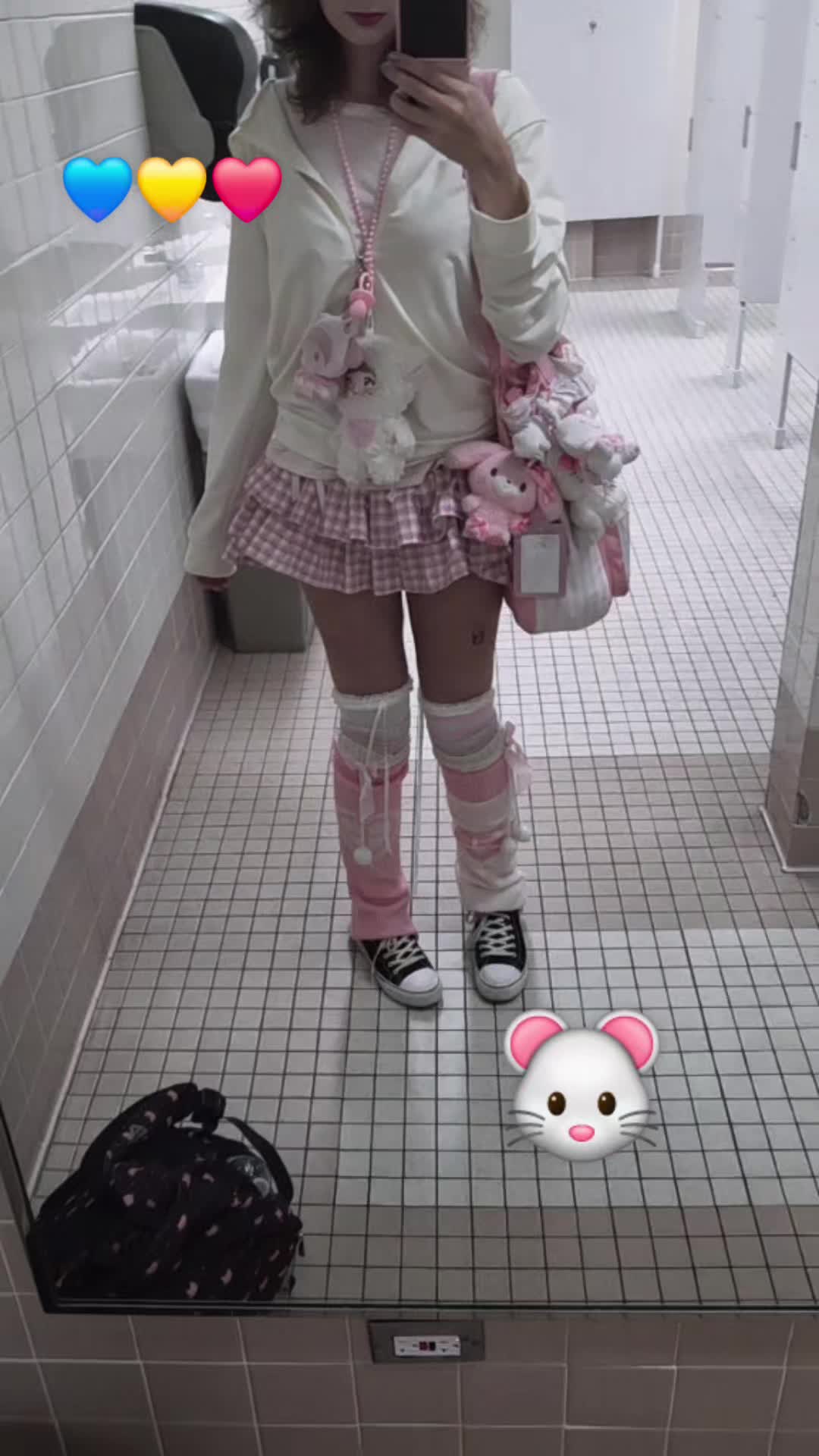 @!˚₊‧꒰ ( >&omega;0 ) ໒꒱&bull; uncanny doll