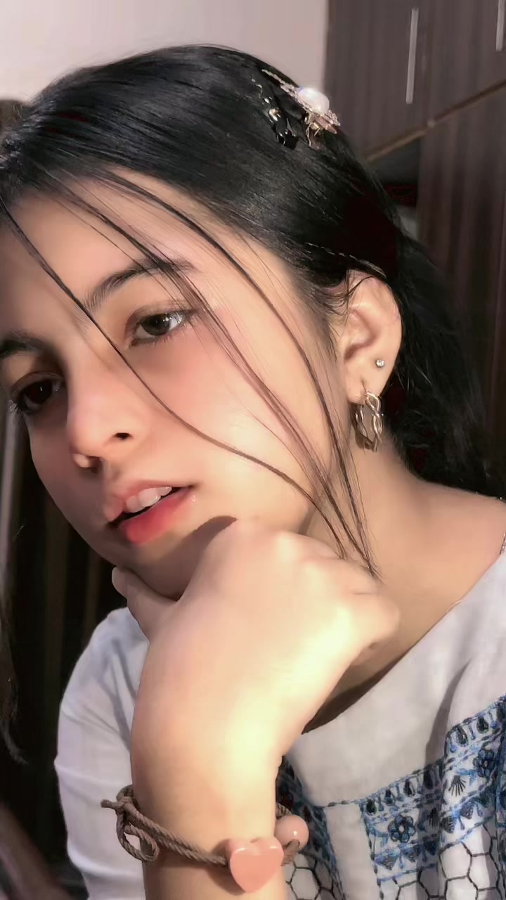 @𝑴𝑬𝑬𝑹𝑨𝑩⋆𝑲𝑨𝑵𝑾𝑨𝑳