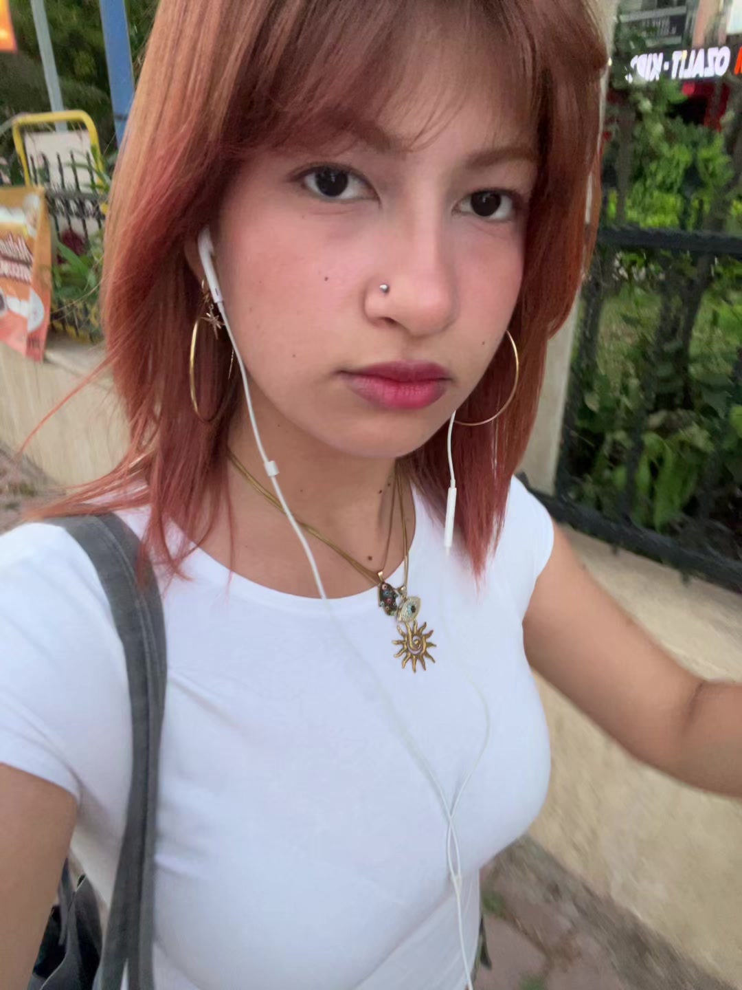 @strawberriea