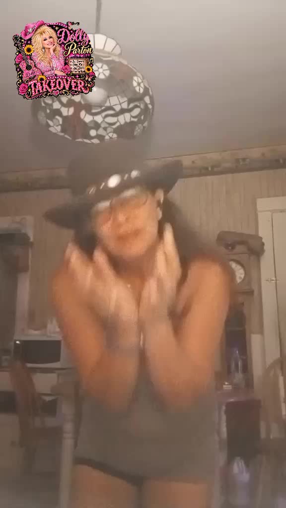 @🖤❤️🤟REBEL Danielle Cerda772
