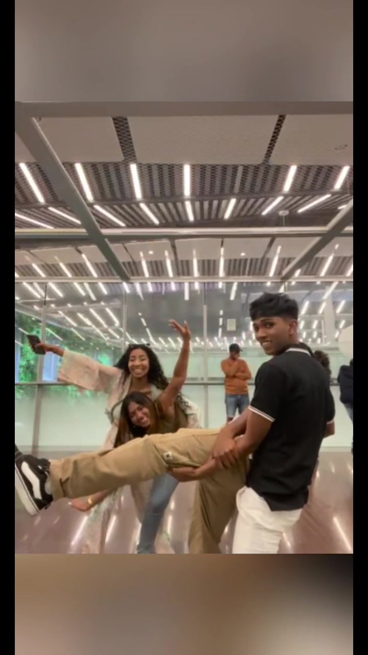 @Jess 💃🐾🐾🇲🇺