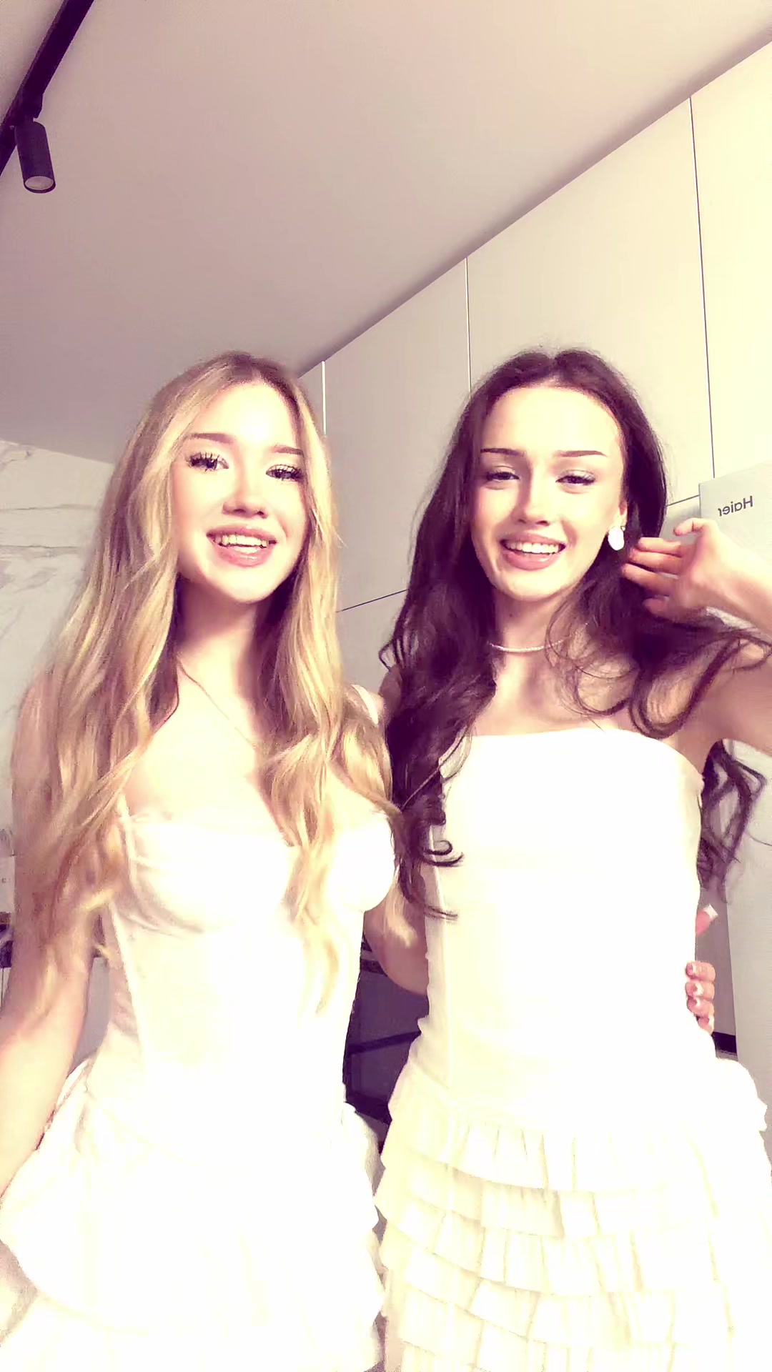 @evaxiix