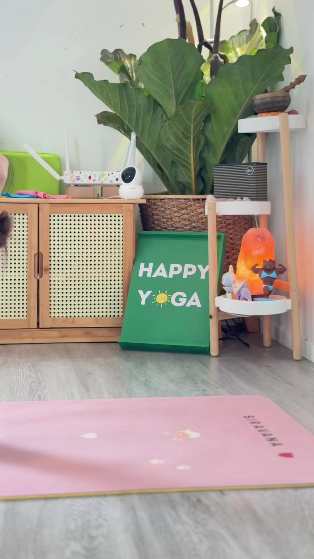 @Happy Yoga by HappyKT