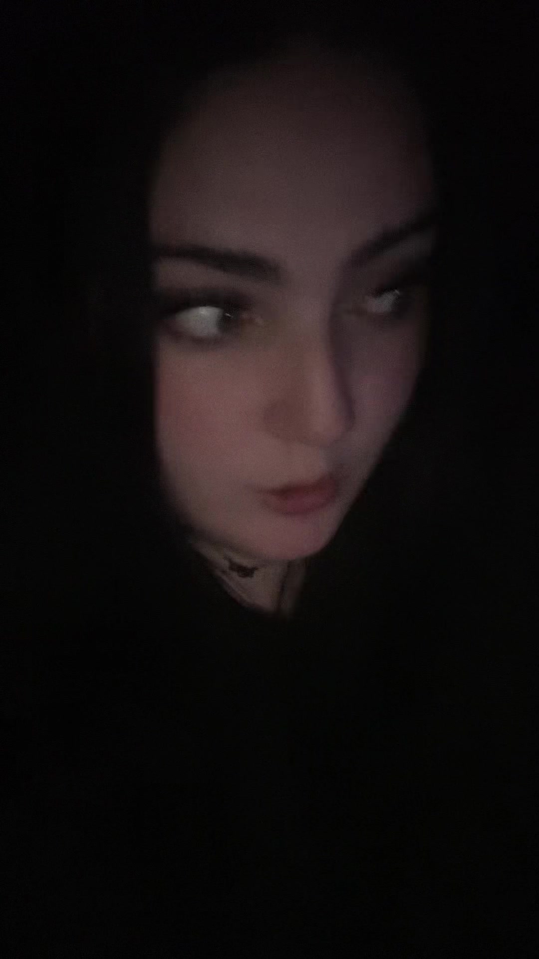 @kyra ☠︎︎