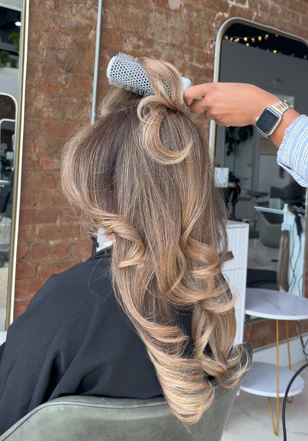 @KIKI DFW HAIRSTYLIST