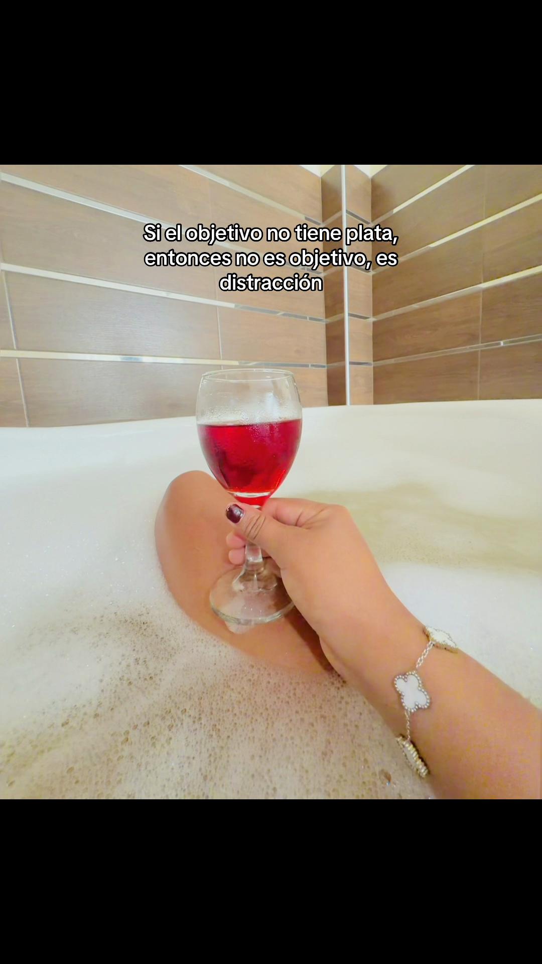 @cinnamonkiss99