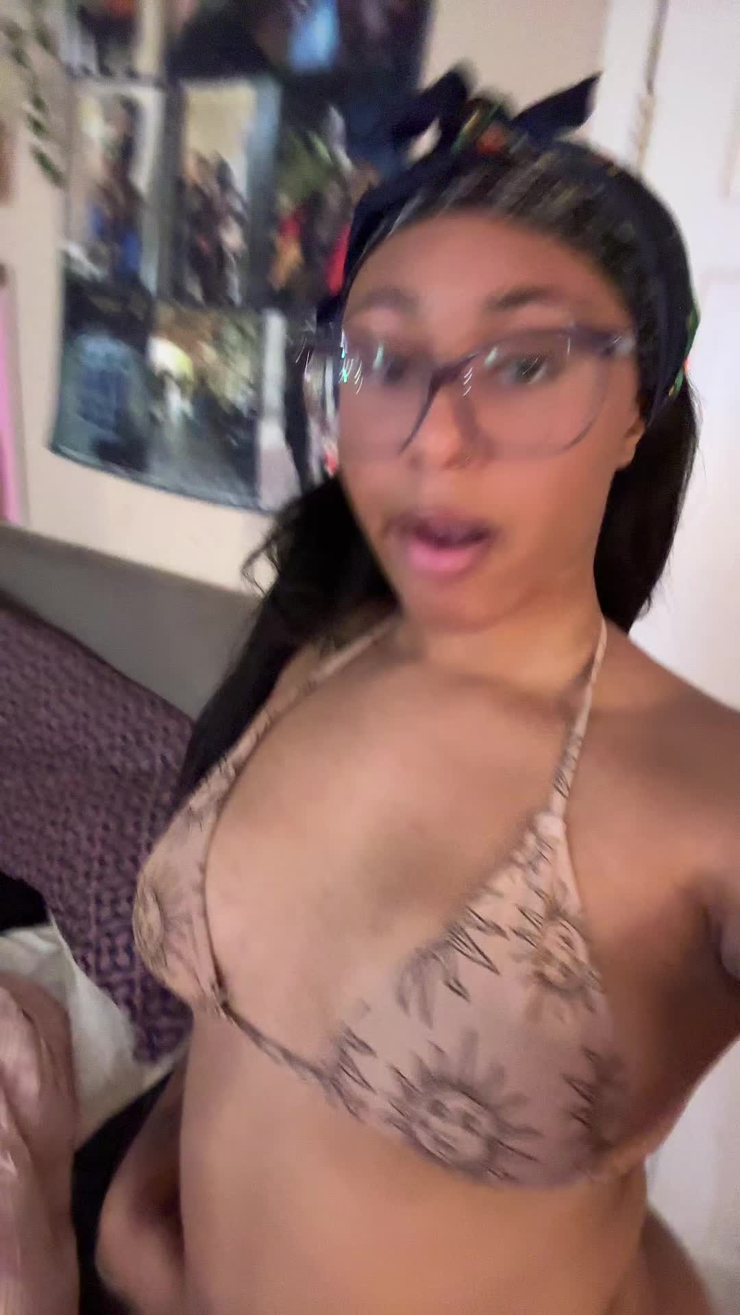 @ibeatonlightskinmen