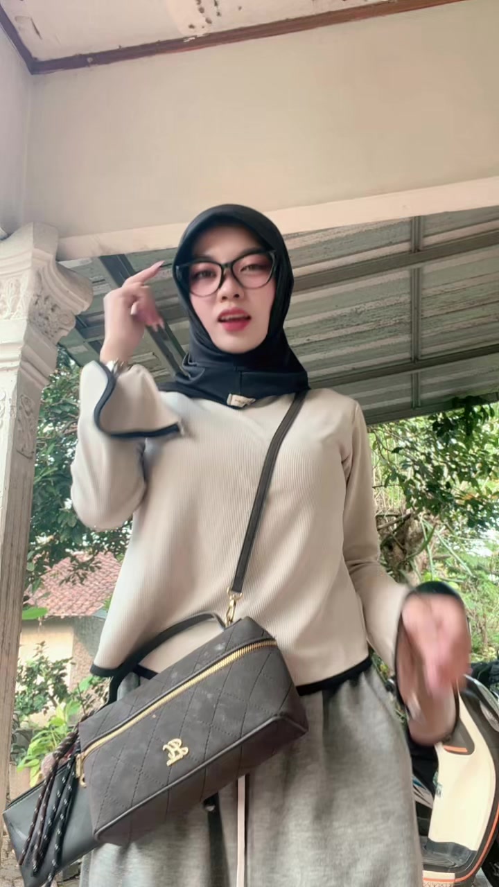 @cahya.pustika