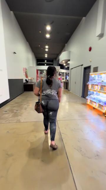 @iloveteniah