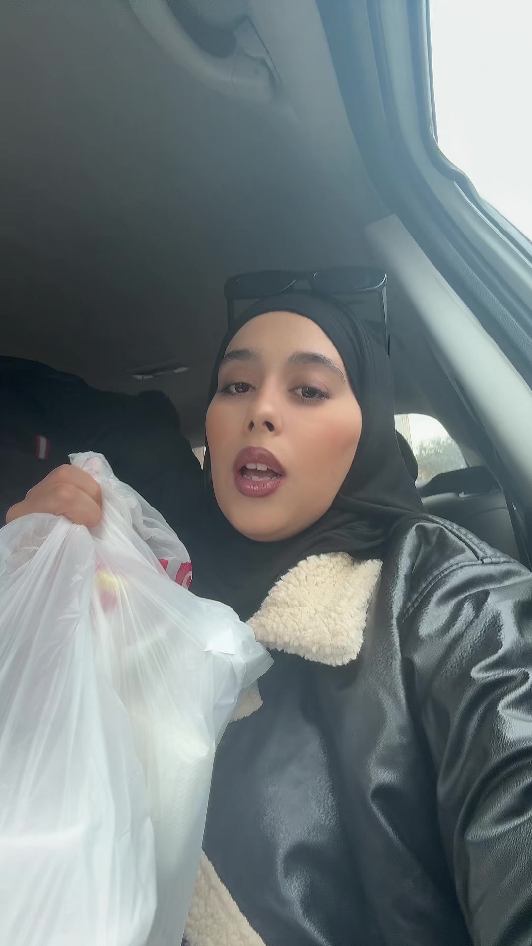 @Yassmine Serr
