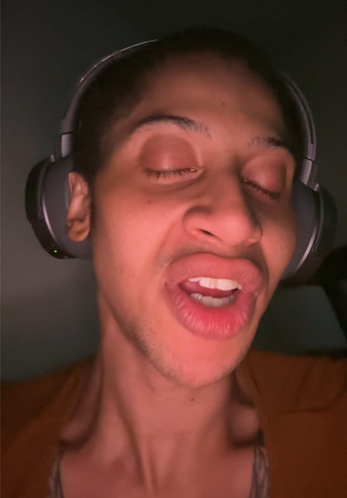 @crissyadoll
