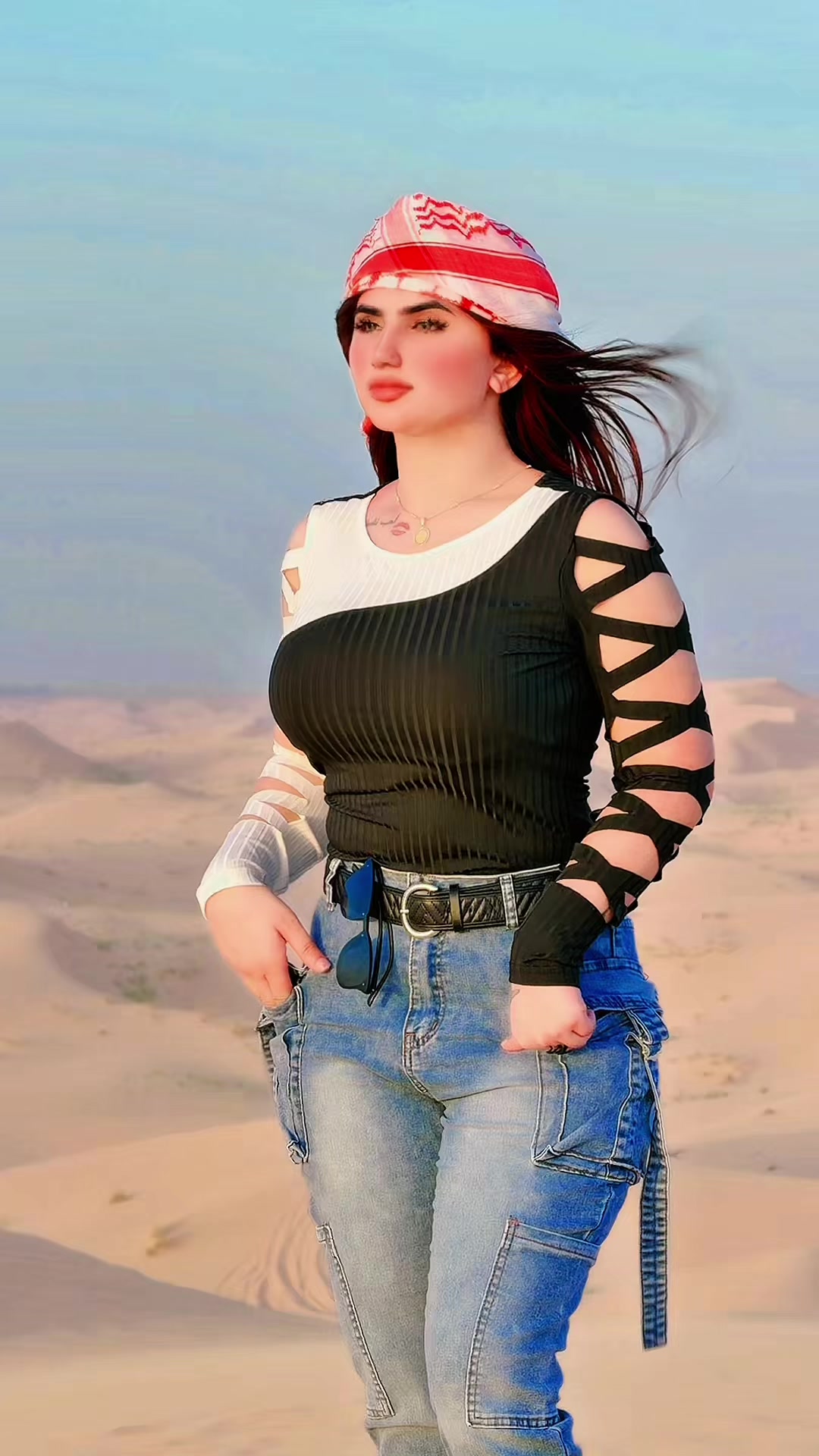 @𝐌𝐚𝐡𝐢𝐑𝐚🇦🇪 𝐒𝐔𝐋𝐓𝐀𝐍