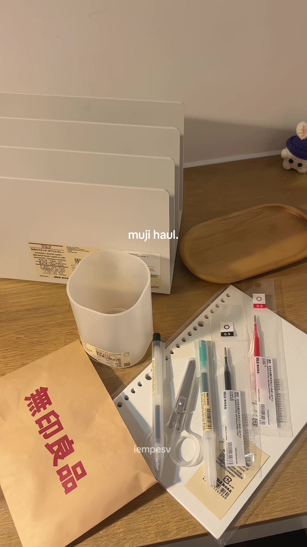 @⋆ ゚iempesv ⋆ᵛ。.