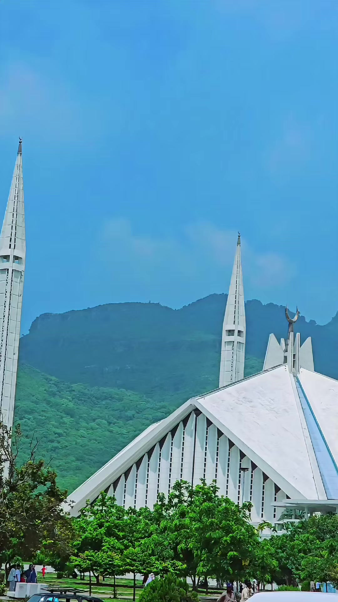 @Only Faisal Masjid ๐