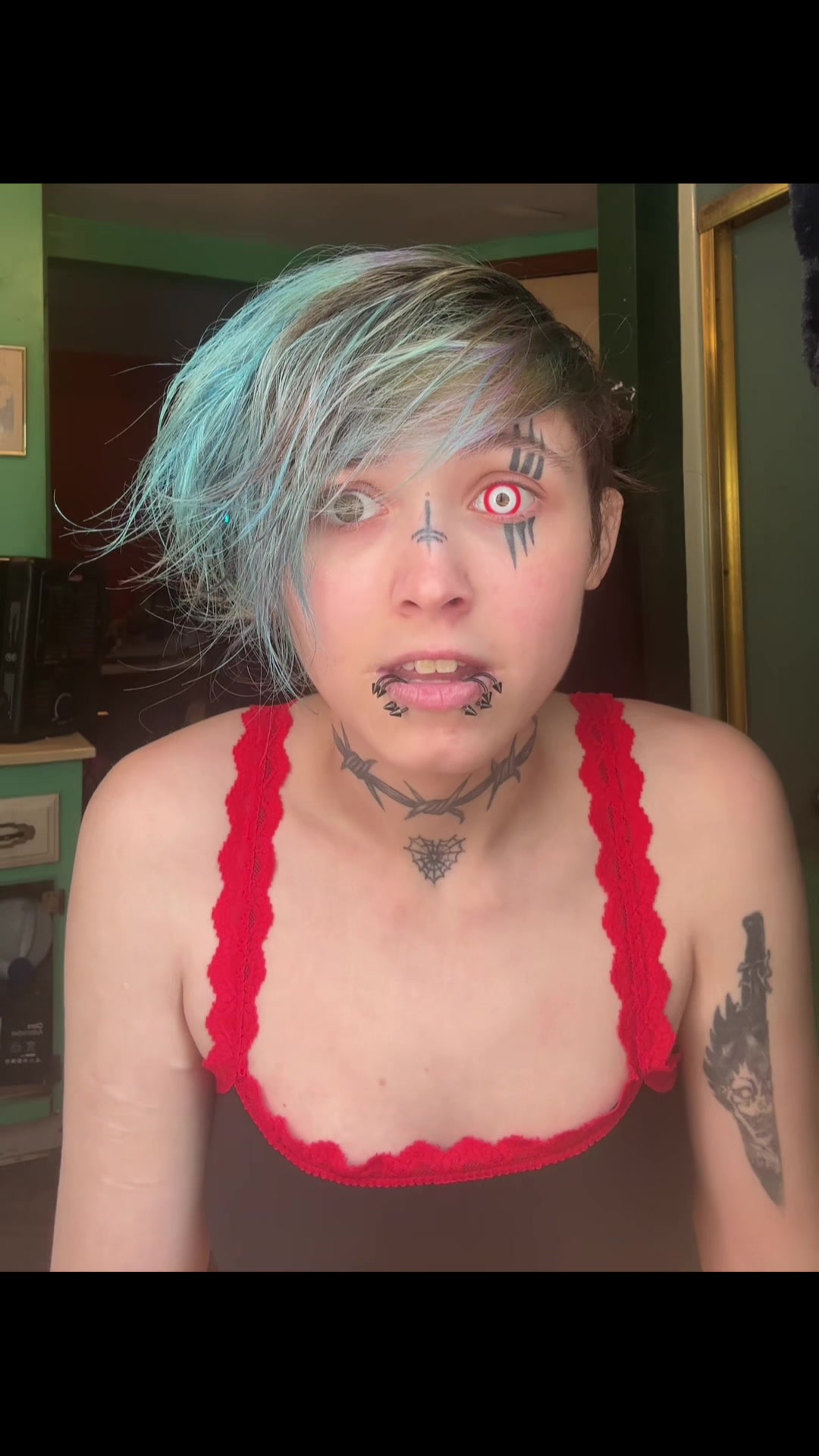 @BriTheEmo