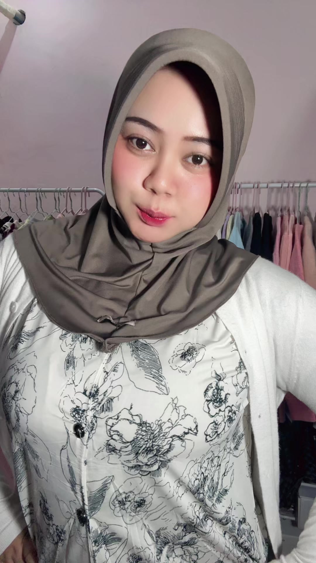 @ig: dyah.viikaa