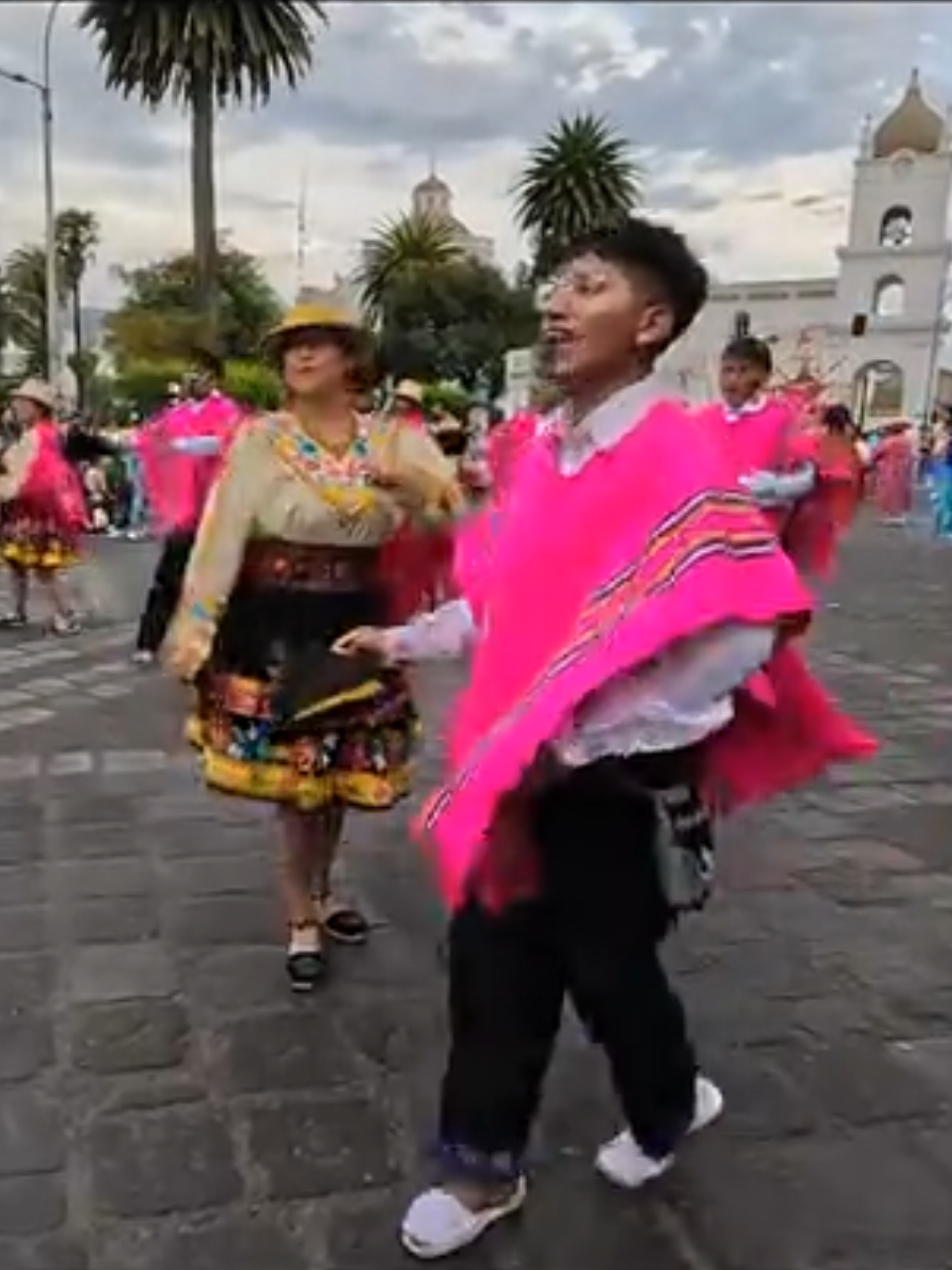 @Luis Caiza (VIDA Y AVENTURA)