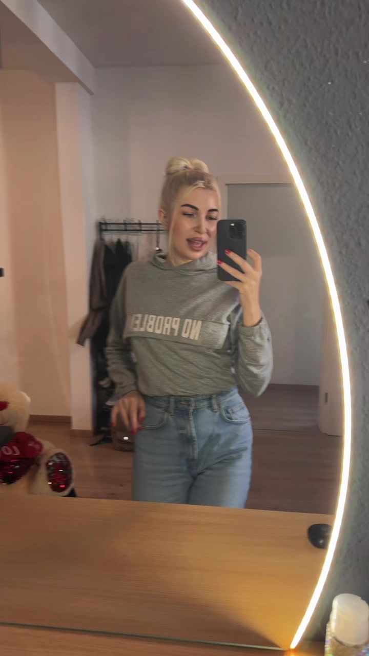 @Снежа