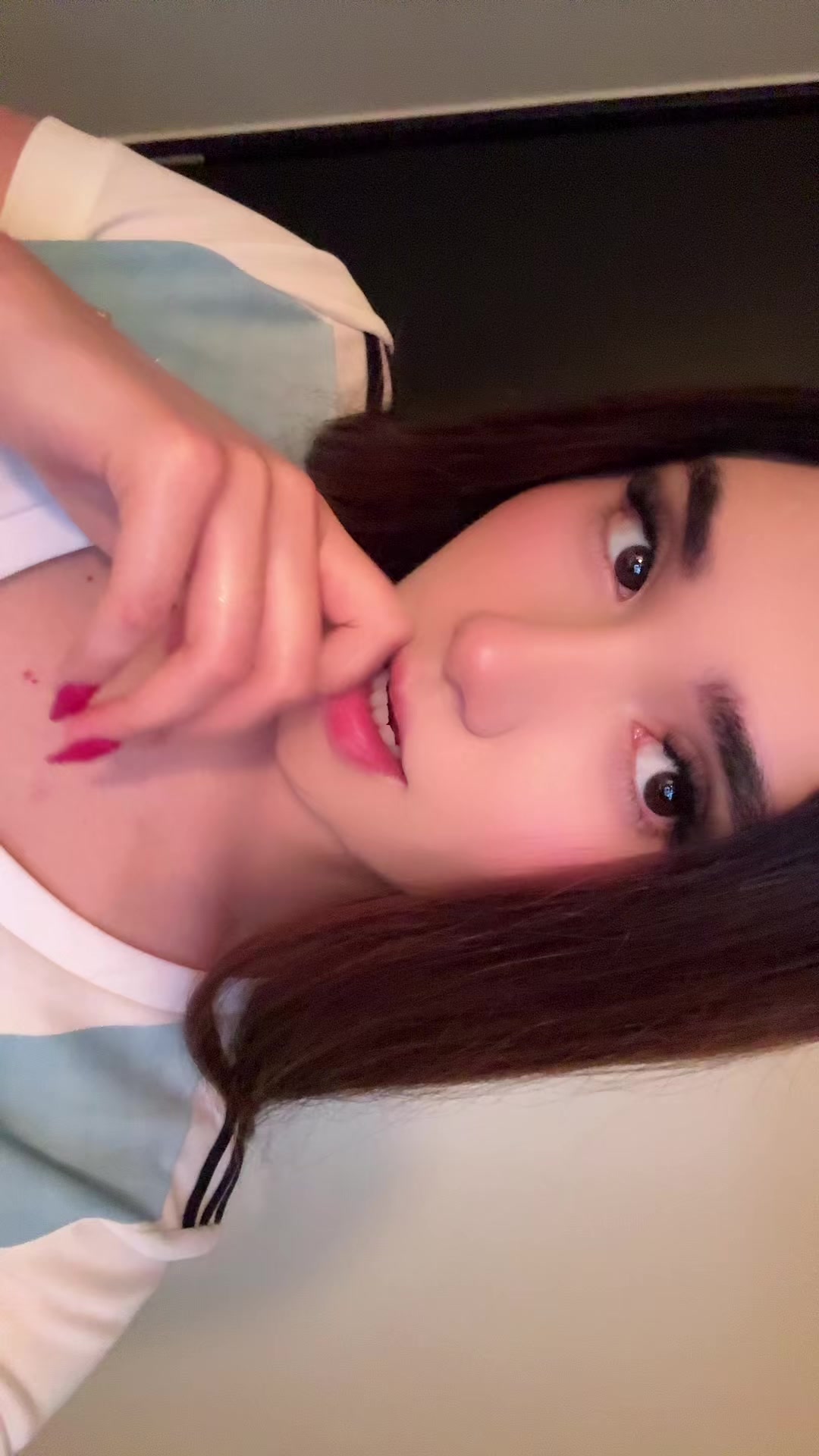 @𝚐𝚊𝚋𝚜 🍸