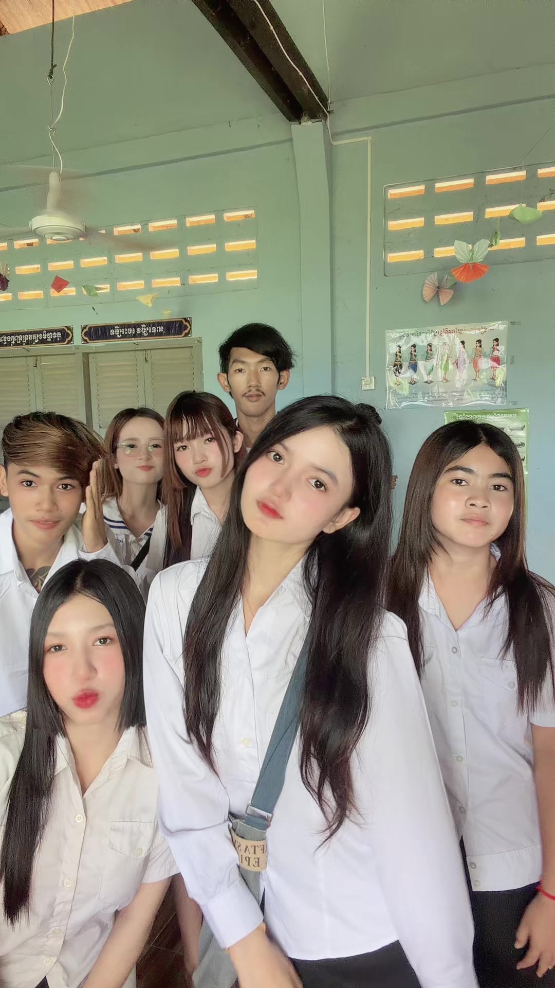 @Mey Qbii