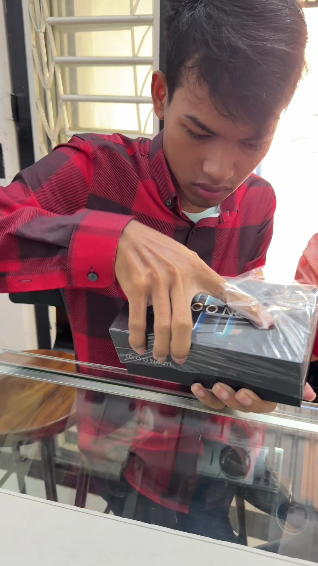 @ROG Retail Store