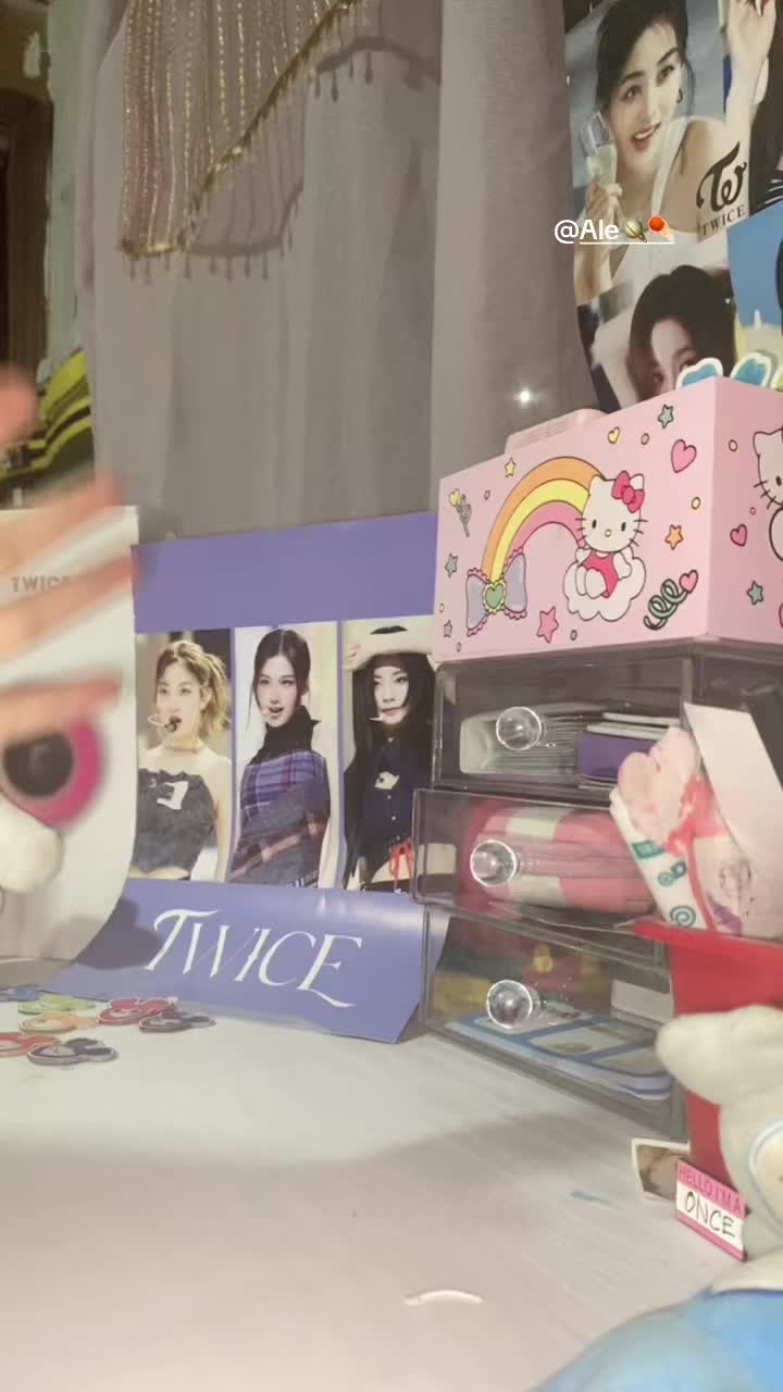 @pedidos de TWICE⏤͟͟͞͞☆★