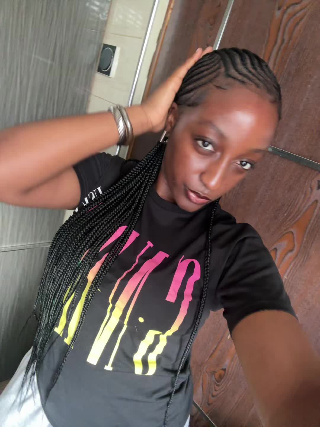 @Sabrii