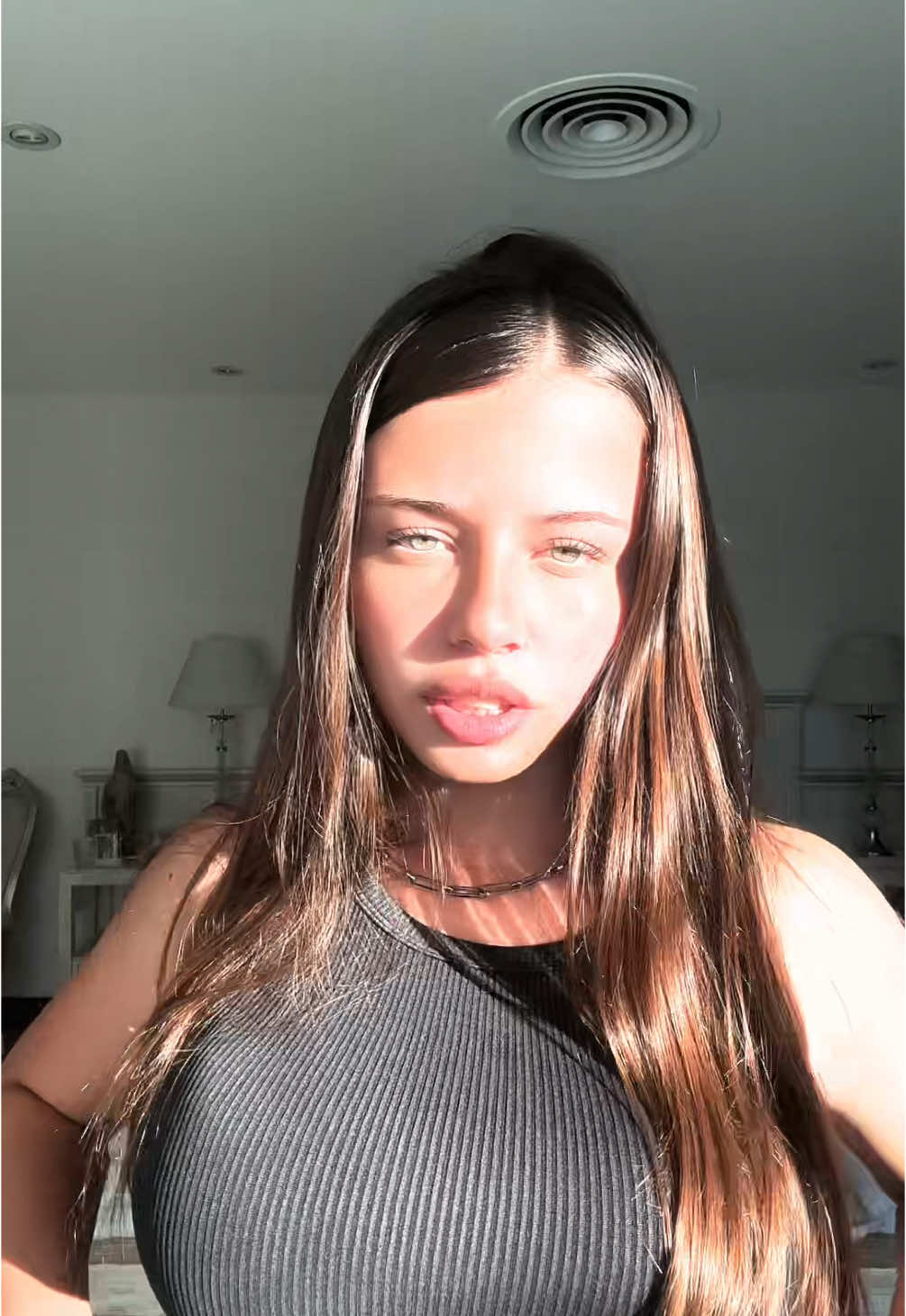 @Isabella