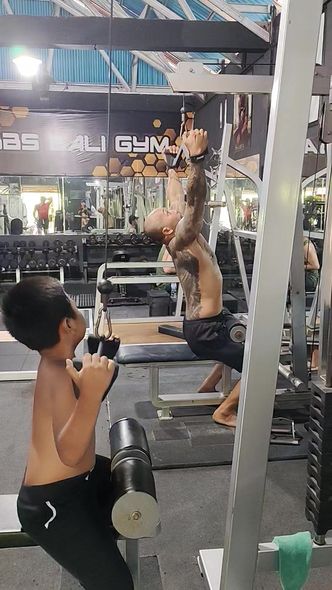 @HOBBS BALI GYM